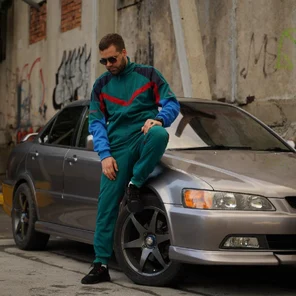 Костюм Salvador Green🟢 ( Austrian tech-gy)